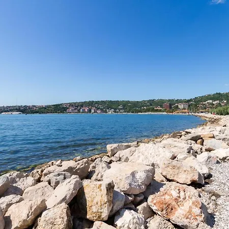 Premium Marina Apartments With Sea View By Locap Group Portoroz Exterior photo